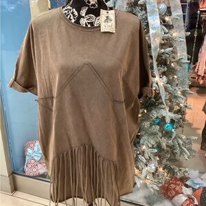 Easel Star Fringe Short Sleeve Top Large